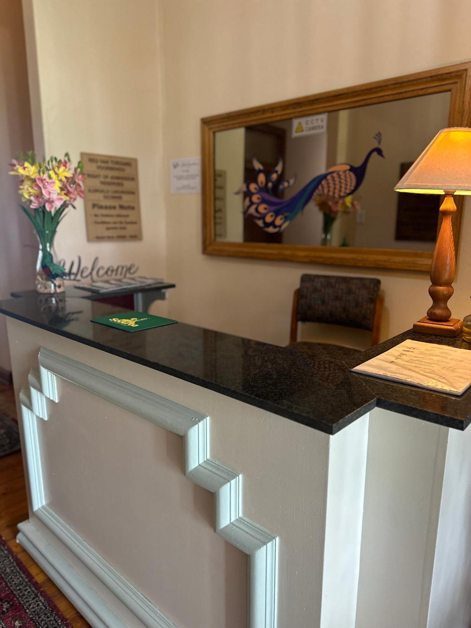 Bleu Bird Guesthouse Дърбан Екстериор снимка